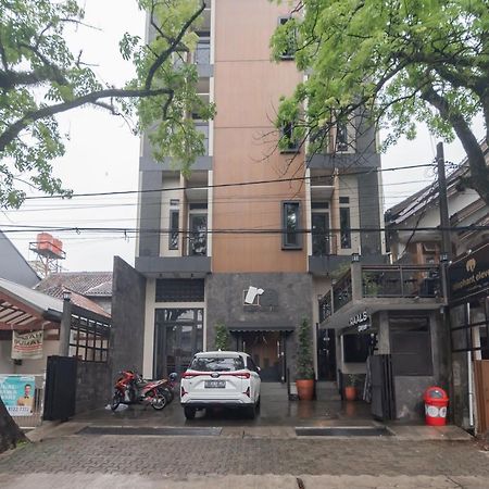 Urbanview Elephant Eleven Residence Bandung By Reddoorz Экстерьер фото