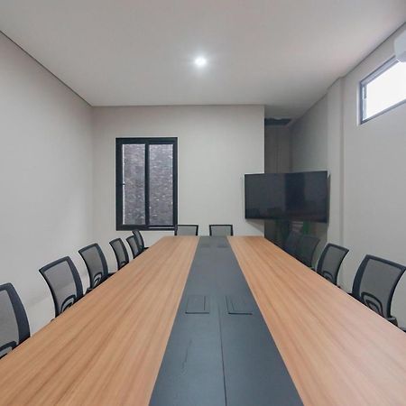 Urbanview Elephant Eleven Residence Bandung By Reddoorz Экстерьер фото