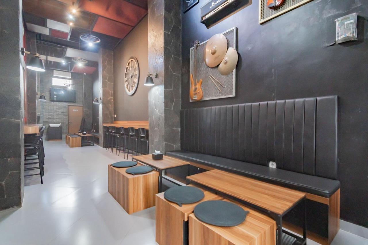 Urbanview Elephant Eleven Residence Bandung By Reddoorz Экстерьер фото